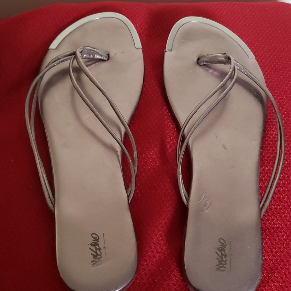 Sandals - Picture 3 of 3